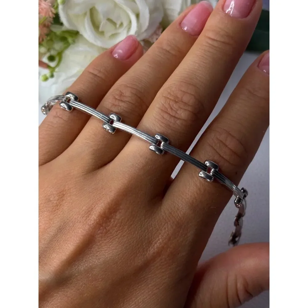 Classy Italy 925 Sterling Silver Bracelet Length 6.5 Inch